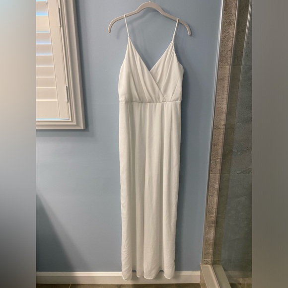 Francesca’s wide leg white chiffon jumpsuit - Picture 2 of 3